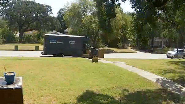 amazon-delivery-driver-limps-away-from-head-on-crash-captured-on-texas-doorbell-camera