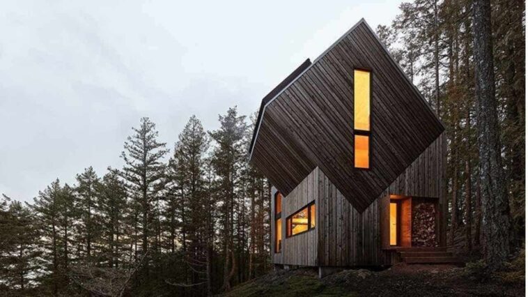 off-grid-cabin-design-required-a-helicopter-installation