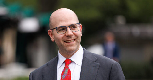 trump-names-america-first-economist-stephen-miran-to-fill-seat-on-federal-reserve-board
