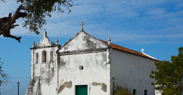 islamic-state-beheads-christians,-burns-churches-in-mozambique-rampage