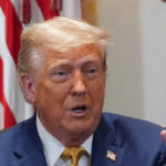 trump-signs-orders-to-ban-politicized-debanking,-broaden-401(k)-options