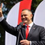 breaking:-karol-nawrocki,-right-wing-leader,-assumes-presidency-of-poland-and-pledges-to-combat-illegal-immigration,-oppose-the-eu,-and-defend-sovereignty-and-traditional-values