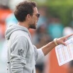 dolphins’-mcdaniel-breaks-up-skirmish-vs.-bears