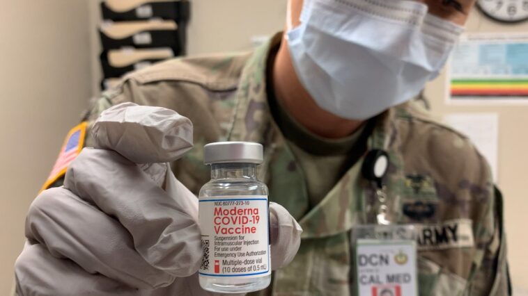 trump-admin-orders-agencies-to-delete-all-records-of-federal-employee-vaccination-status-after-reaching-settlement-with-a-conservative-nonprofit