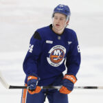 islanders-know-getting-cal-ritchie-to-nhl-isn’t-‘a-race’-—-but-training-camp-could-change-that-plan