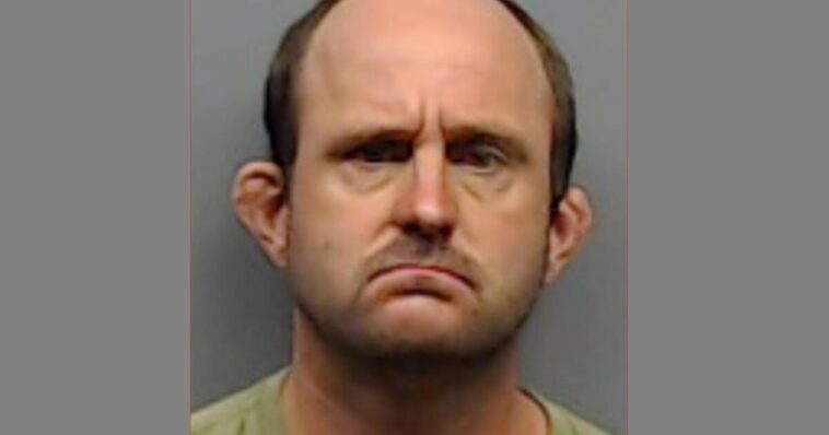 texas-pervert-arrested-after-yelling-‘goo-goo-ga-ga,-i-need-a-diaper-change’-at-young-girls-riding-bikes-while-wearing-only-a-diaper-and-pacifier