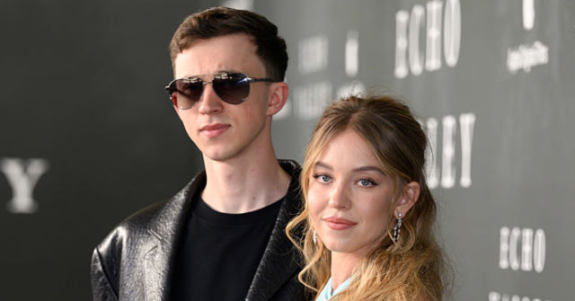 photo:-sydney-sweeney’s-brother-posts-‘good-jeans’-joke-to-celebrate-air-force-promotion