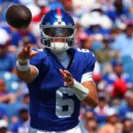 giants-rookie-qb-dart-‘efficient,-effective’-in-debut