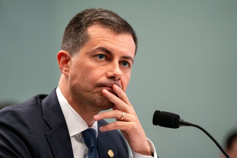 pete-buttigieg-polls-a-literal-zero-with-black-voters,-and-bill-maher-wants-answers