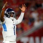 titans-rookie-qb-ward-leads-td-drive-in-debut