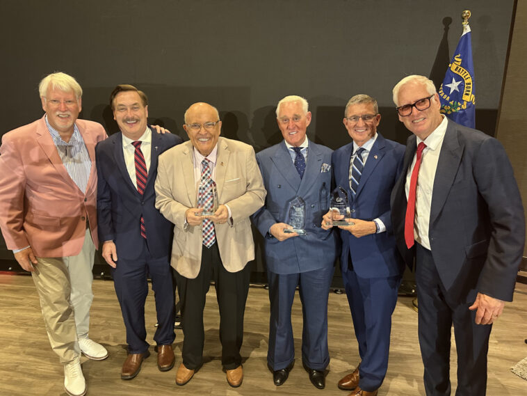 photos-from-inside-the-“vindication”-conference-in-las-vegas,-nv-–-huge-fun-and-huge-success