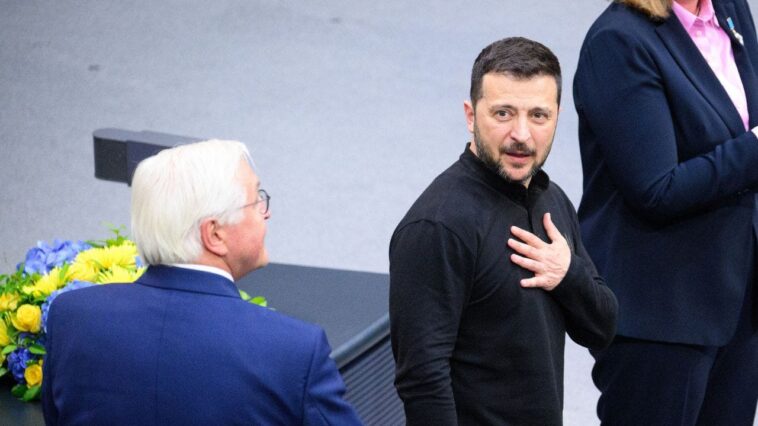 zelenskyy-thanks-nato,-european-leaders-for-backing-his-push-to-join-trump‑putin-summit