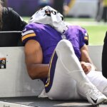 vikings’-rondale-moore-suffers-devastating-knee-injury-on-1st-preseason-play-since-missing-all-of-2024