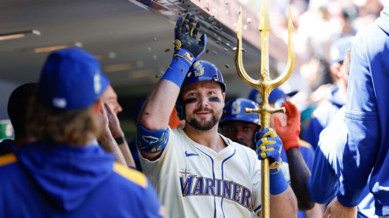 raleigh-clubs-mlb-best-45th-hr-in-mariners’-win
