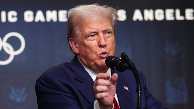 trump-to-hold-news-conference-on-dc-crime-after-federal-agents-hit-streets