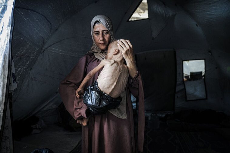 how-hamas-photo-propaganda-dupes-the-west-and-fuels-bds