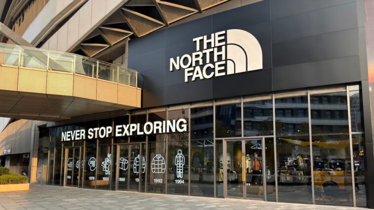 the-north-face-is-now-on-amazon:-shop-backpacks,-tents,-jackets-and-more