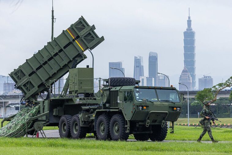 ‘nine-years-to-get-weapons’:-an-american-admiral-on-defending-taiwan-from-china