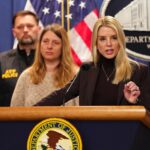 breaking:-man-charged-with-felony-for-throwing-sandwich-at-federal-agent-identified-as-doj-lawyer-–-immediately-fired-from-position:-bondi