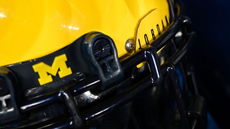sources:-michigan-to-learn-sign-stealing-fate-fri.