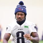 stefon-diggs-noncommittal-on-patriots-debut-as-he-recovers-from-injury:-‘taking-it-day-by-day’