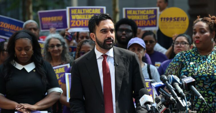 hakeem-jeffries-joins-cuomo-—-calls-out-wealthy-socialist-mamdani-for-using-rent-controlled-apartment