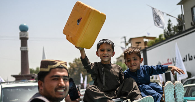 taliban-puts-boys,-flowers-front-and-center-for-4th-anniversary-of-afghanistan-conquest