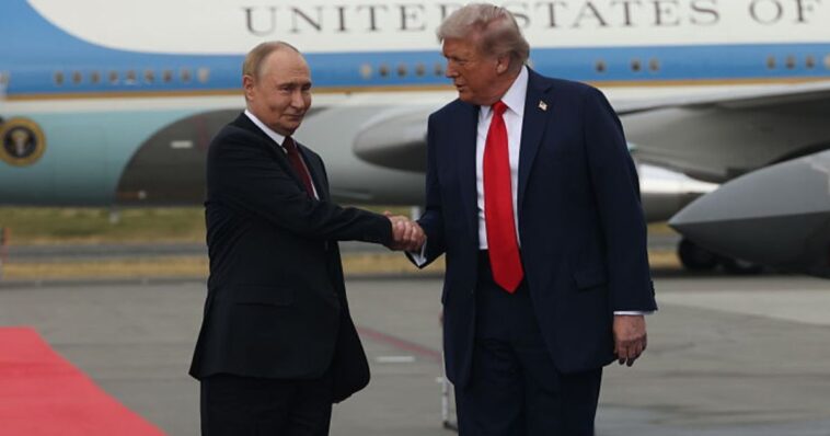 power-move?-trump-meets-putin-at-alaska-summit,-yanks-his-hand-noticeably-hard