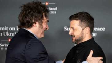 zelensky-calls-javier-milei-to-shore-up-support-before-trump-putin-summit