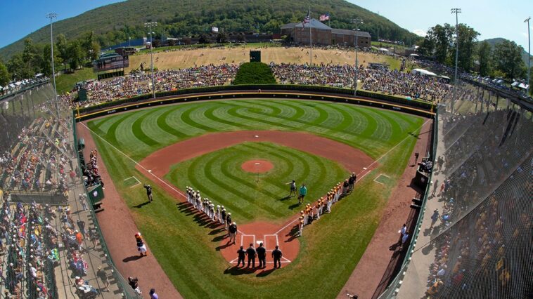 little-league-world-series-ace’s-lightning-fast-pitches-overpower-hitters