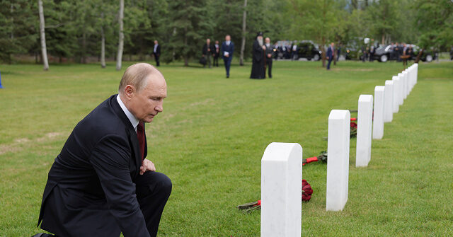putin-honors-soviet-soldiers-buried-in-alaska-after-trump-talks