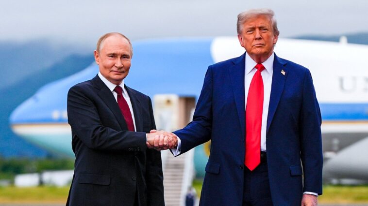 european-‘coalition-of-the-willing’-forms-united-front-as-trump-pushes-putin-zelenskyy-summit