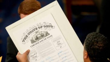 leftist-new-republic-editor-calls-to-scrap-electoral-college,-add-new-states-to-fix-‘ideological-imbalance’