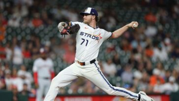 astros-star-closer-hader-aiming-for-playoff-return