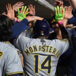 brewers-rally-again-to-win-record-14th-straight