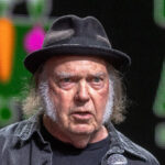 neil-young-leaves-facebook-after-its-ai-chatbot-reportedly-had-‘romantic-or-sensual’-conversations-with-children