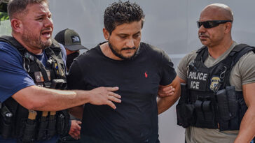 under-trump-pressure-mexico-extradites-cartel-bosses,-investigates-politicians’-cartel-ties