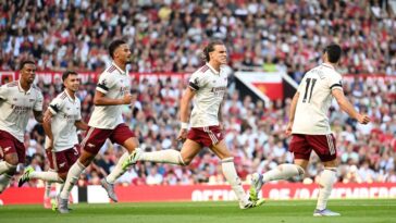 arsenal-start-season-in-style,-man-united-problems-persist