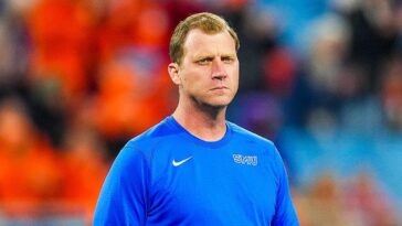 smu-coach-calls-espn-rankings-system-‘rigged’-after-latest-football-power-index-update