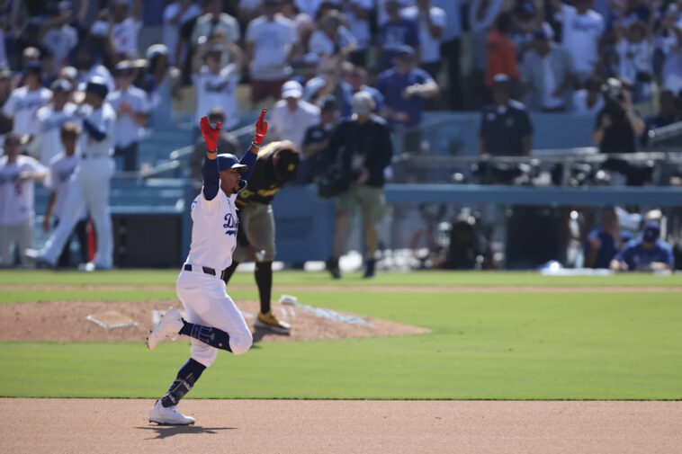 mookie-betts-leads-dodgers-to-sweep-over-padres-to-reclaim-nl-west-lead