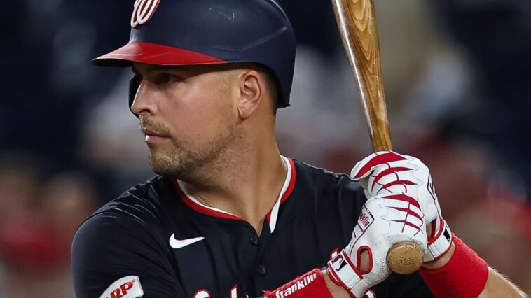 sources:-dfa’d-by-nats,-lowe-set-to-join-red-sox