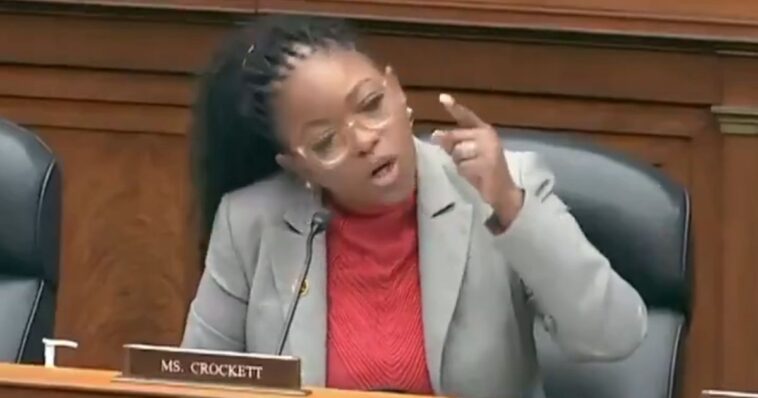 disgusting!-democrat-thought-leader-jasmine-crocket-calls-on-president-trump-to-quit-being-“putin’s-ho”-(video)