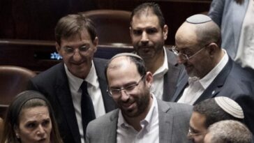 australia-bars-israeli-politician-from-solidarity-visit-to-jewish-community