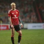 transfer-rumors,-news:-man-united-braced-for-chelsea’s-opening-garnacho-bid