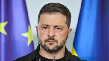 us-and-ukraine-hammer-out-details-of-zelensky’s-outfit-ahead-of-white-house-visit:-report