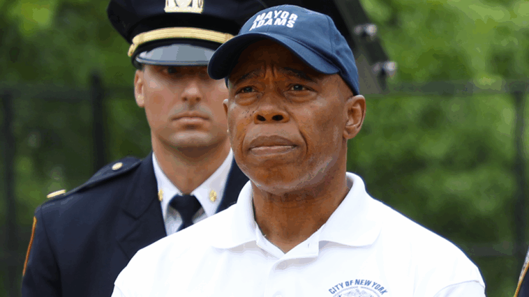 eric-adams-rolls-out-nypd-expansion,-says-trump-dc-crackdown-‘not-a-factor’