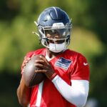 titans-qb-ward-scuffles-with-dt-simmons-in-camp