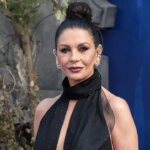 catherine-zeta-jones-insists-her-three-country-property-portfolio-isn’t-‘excessive’