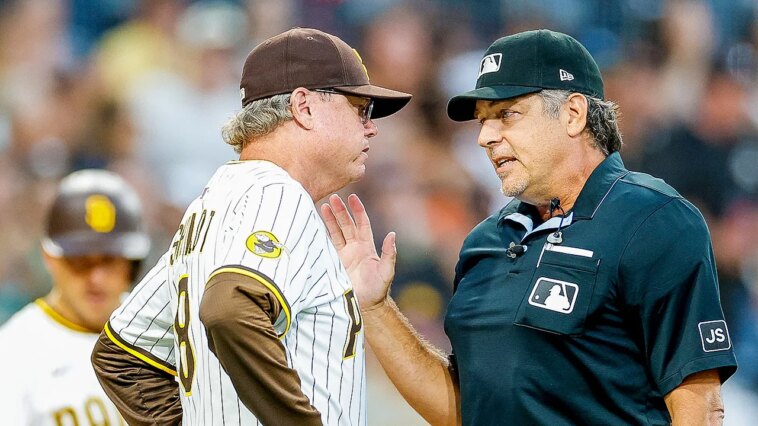 padres-manager-mike-shildt-ejected-after-home-run-is-shockingly-overturned-in-loss-to-giants