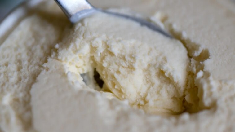 how-to-make-paula-deen’s-ice-cream-french-toast